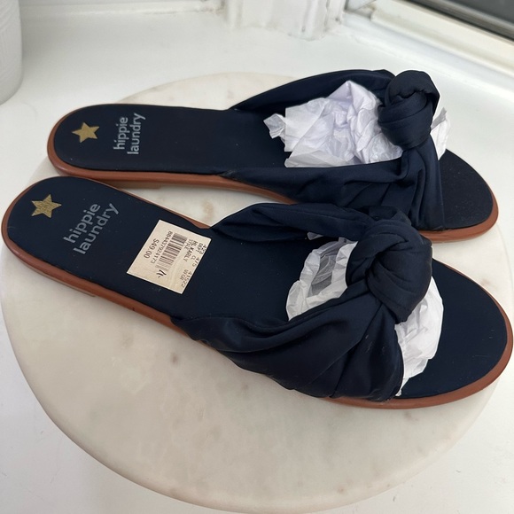 Hippie Laundry Women's Navy Sandals - Picture 1 of 7